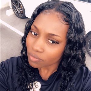 Meet your Posher, Charise